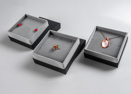 Grey Velvet Lined Cardboard Jewelry Packaging Boxes With Customizable Logo Printing