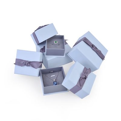 Custom Cosmetic Gift Boxes With Glossy / Matte Lamination