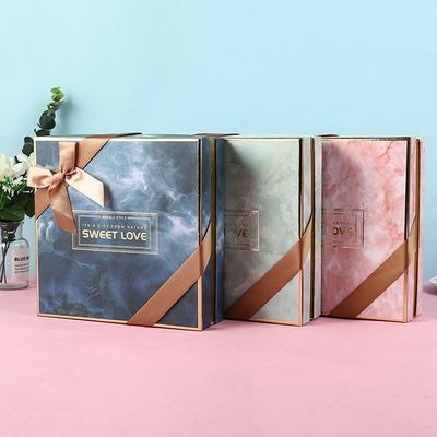 Three Colors Square Rigid Shoulder Box Packaging For Surprise Gift
