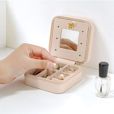 Mirrored Pu Leather  Portable Travel Jewelry Case With Zipper Closure